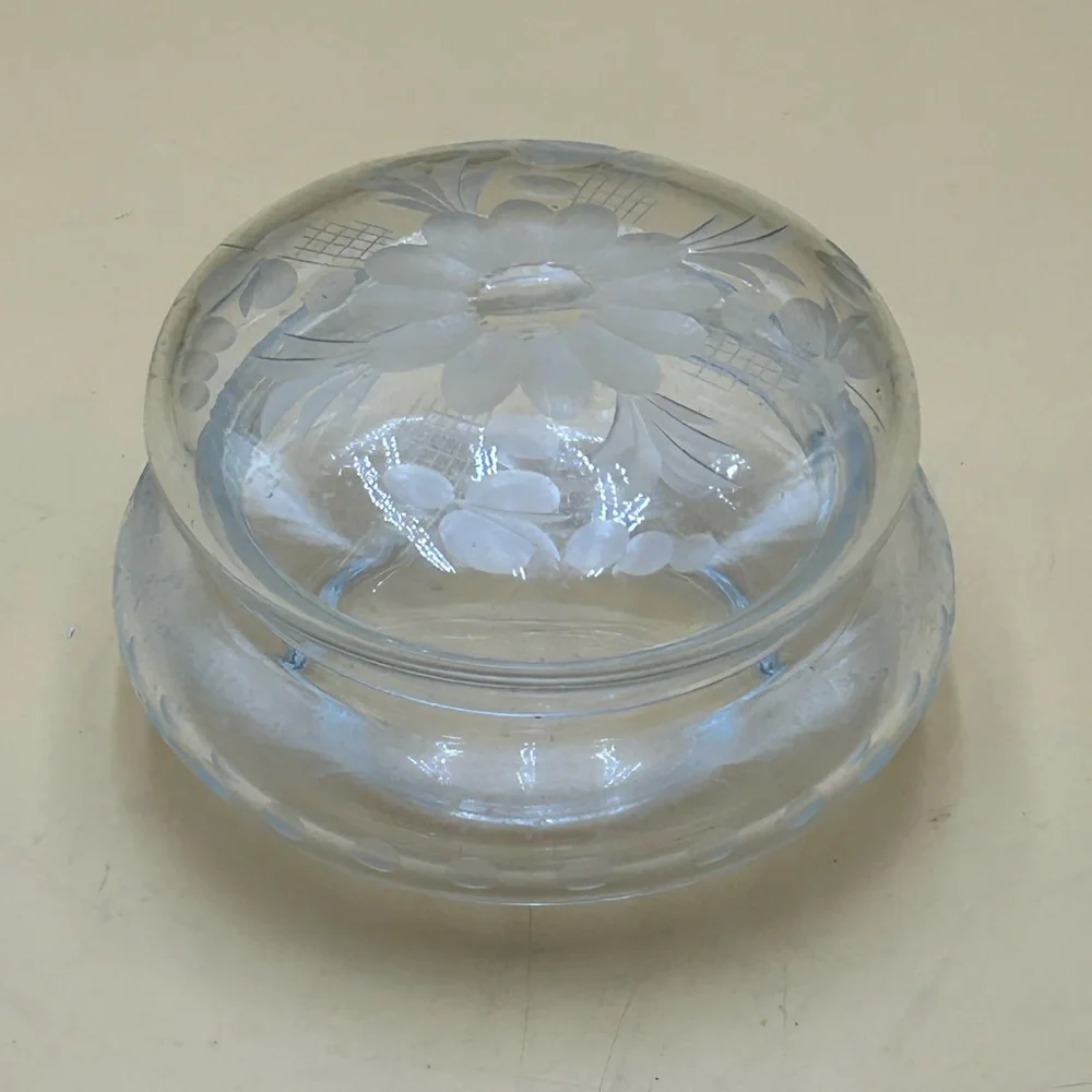 Crystal powder box with etched floral design, trinket box